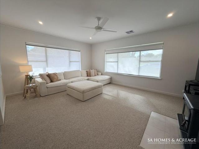 Spacious Family Living in the Heart of Nuriootpa!