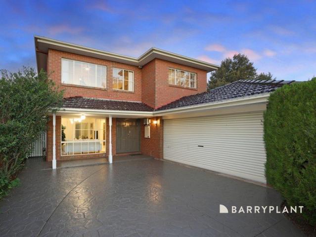 Spacious Family Living in the Heart of Oakleigh East