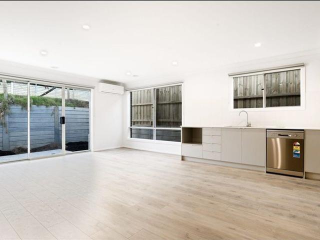 Spacious Family Living in the Heart of Pakenham