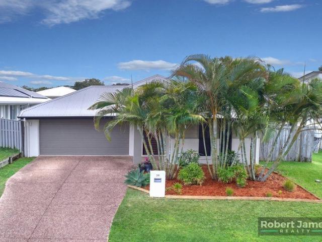 Spacious Family Living in the Heart of Peregian Springs