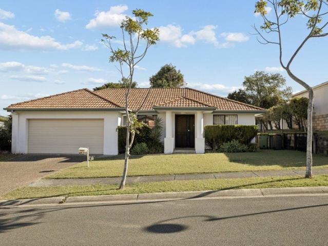 Spacious Family Living in the Heart of 'Rosedale Gardens'