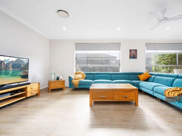 Spacious Family Living in the Heart of Spring Farm