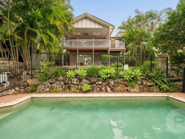 Spacious Family Living in the Heart of St Lucia