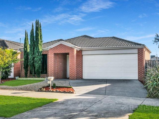 Spacious Family Living in the Prestigious Highlands Estate $630 per week