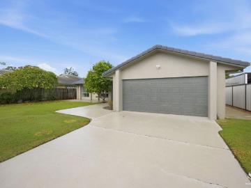 Spacious Family Living in a Prime Location