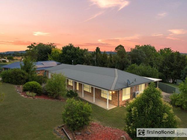 Spacious Family Living in Trinity Heights