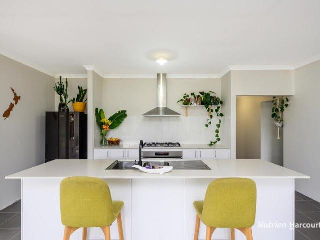 Spacious Family Living in Yanchep Golf Estate