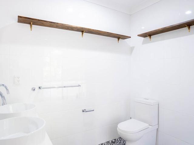 Spacious Family Living Just 400m From Clifton Beach
