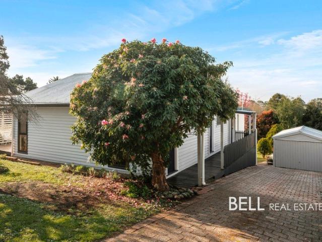Spacious Family Living Just Moments from Gembrook