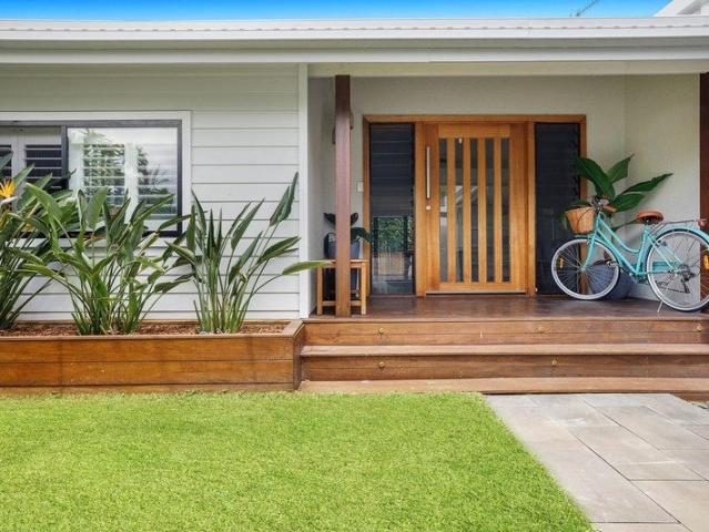 Spacious Family Living Just Moments from Tugun Beach!