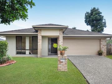 Spacious Family Living With Caravan & Side Access Potential!