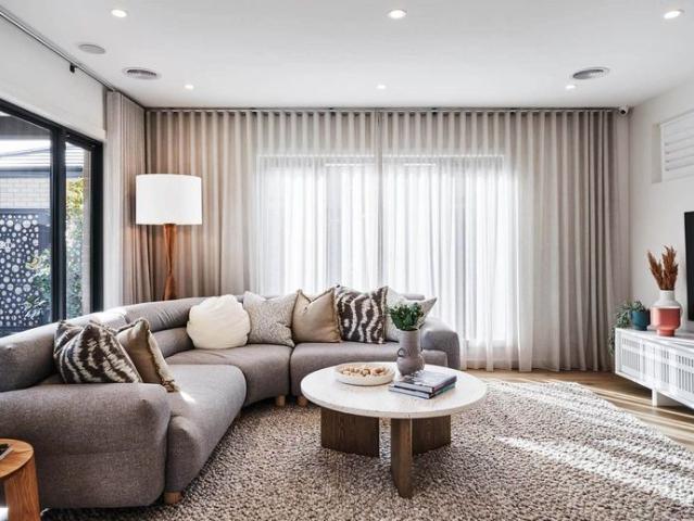 Spacious family living with a unique studio/ home business space