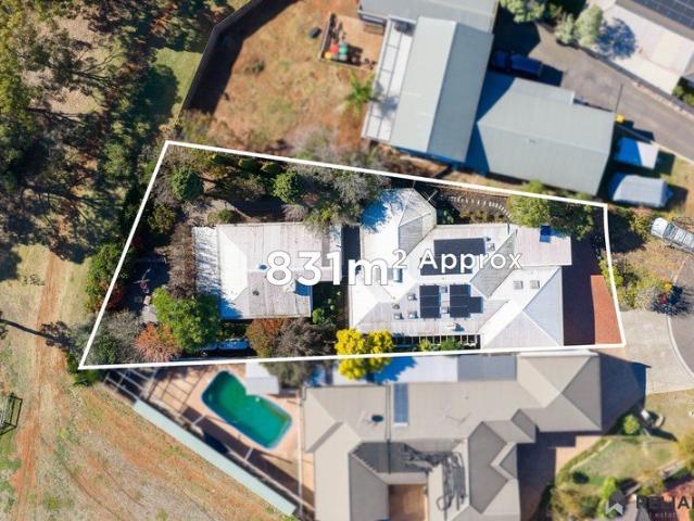 Spacious Family Living with a Fully Self Contained Home Extension for leisure