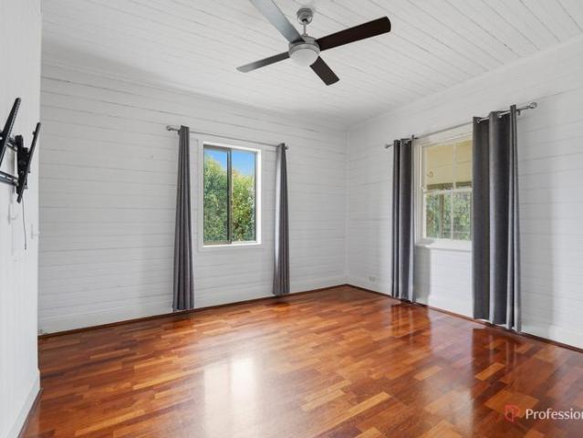 SPACIOUS FAMILY LIVING WITH A LARGE FENCED YARD
