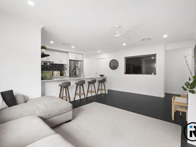 Spacious Family Living with a Magnesium Pool, Side Access & Premium Features in the Heart of Jimboomba