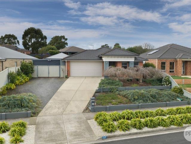 Spacious Family Living with a Peaceful Outlook & Exceptional Side Access
