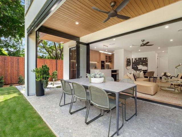 Spacious Family Living with a Private South Facing Garden