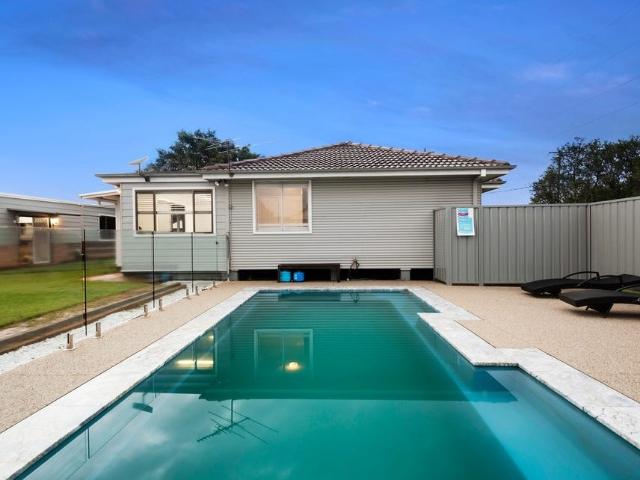 Spacious Family Living with a Sparkling Pool