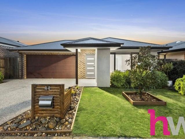 Spacious Family Living with All the Extras