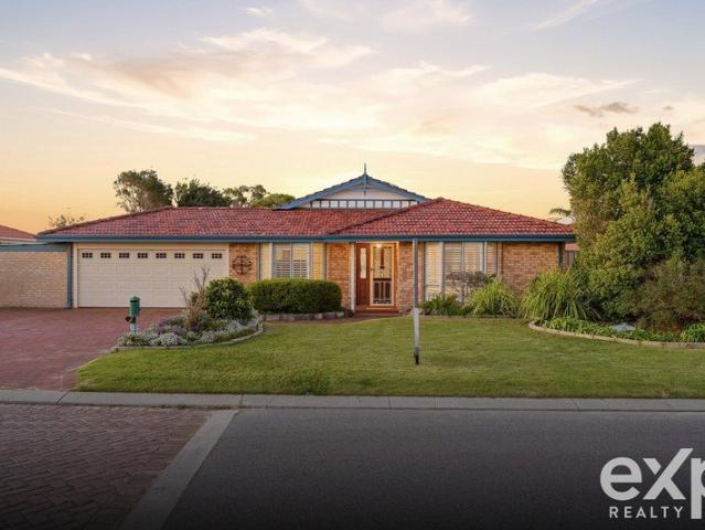 Spacious Family Living with Boat/Caravan Parking in a Cul de Sac Location