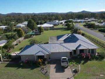 Spacious Family Living with Granny Flat on 3,041m²