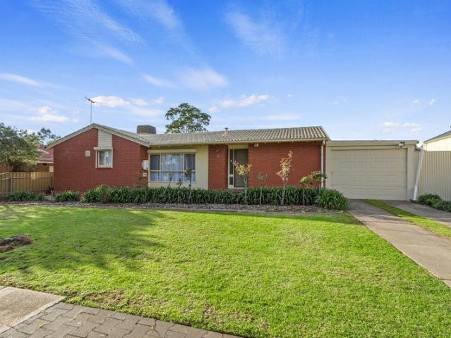 Spacious Family Living with Development Potential on 810m²