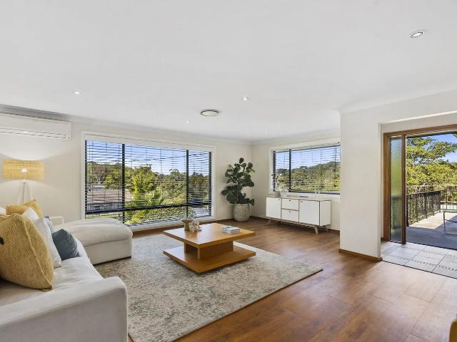 Spacious Family Living with Entertainer's Appeal