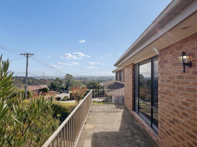 DEPOSIT TAKEN Clare Southwell 0428 796 284