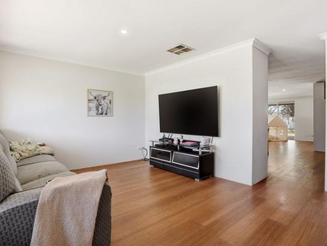 Spacious Family Living with Extensive Outdoor Entertaining