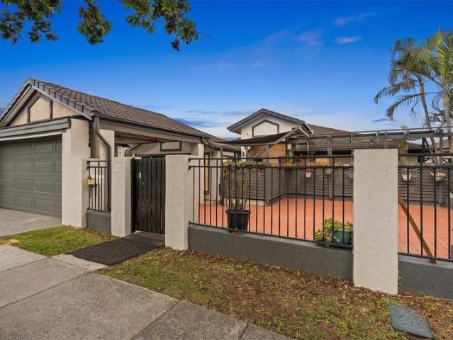 Spacious Family Living with Exceptional Entertaining & Energy Efficiency!