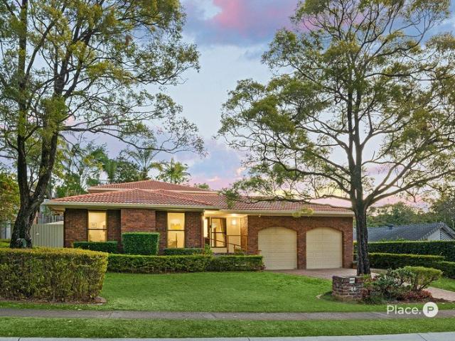 Spacious Family Living with Exceptional Indoor Outdoor Connection