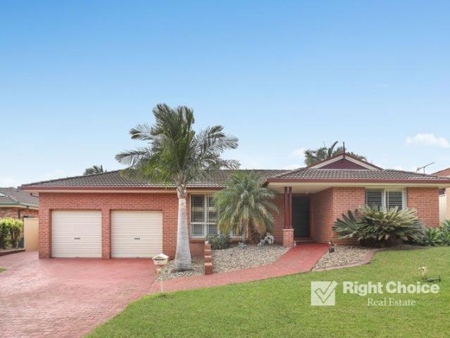 Spacious Family Living with Exceptional Indoor Outdoor Entertaining