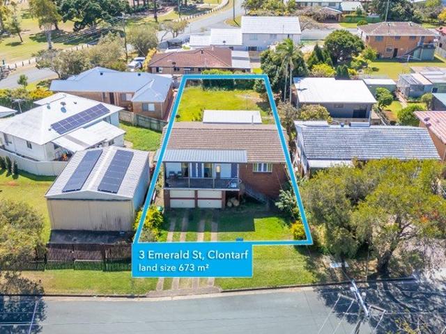 Spacious Family Living with Exceptional Outdoor Appeal