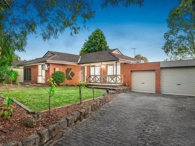 Spacious Family Living with Exceptional Outdoor Entertaining