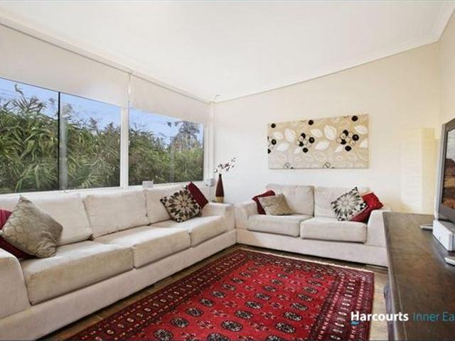 Spacious Family Living with Fantastic Outdoor Entertaining