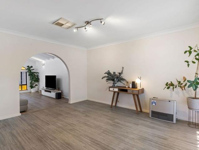Spacious Family Living With Huge Patio