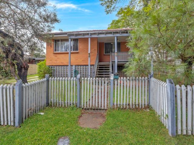 Spacious Family Living with Incredible Convenience!