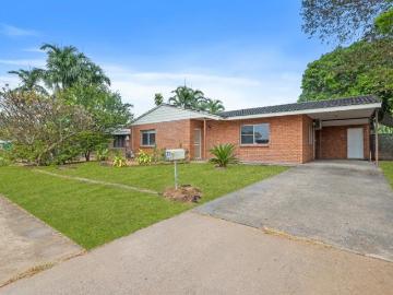 Spacious Family Living with Outdoor Entertaining in Woodroffe
