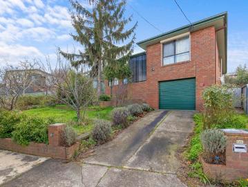 Spacious Family Living with Lifestyle Convenience and Investment Appeal
