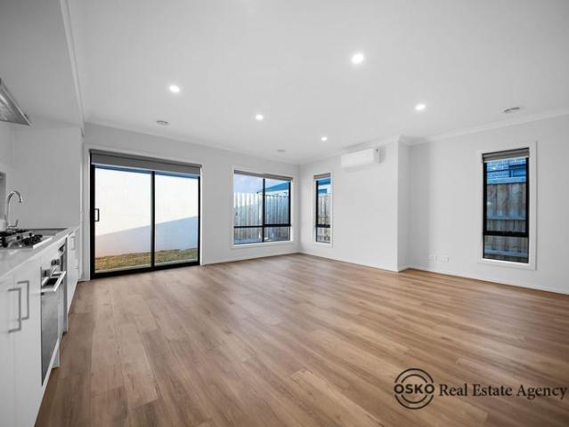 Spacious Family Living with Modern Comfort in a Prime Lara Location