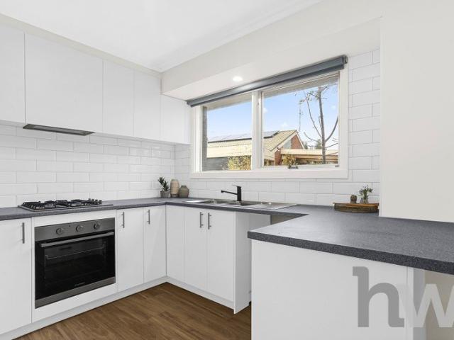 Spacious Family Living with Modern Comfort in the Heart of Clifton Springs