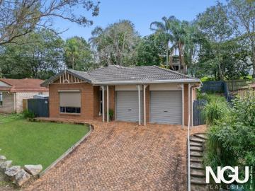 Spacious Family Living with Multiple Living Areas & Soaring 2.7m Ceilings