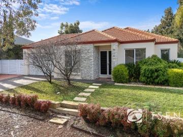 Spacious Family Living with Multiple Living Zones & Exceptional Vehicle Accommodation