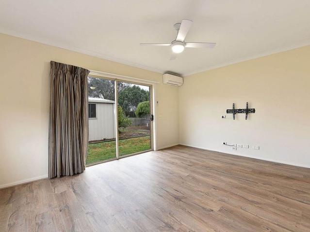 Spacious Family Living with Multiple Living Zones & Separate Studio/Workshop