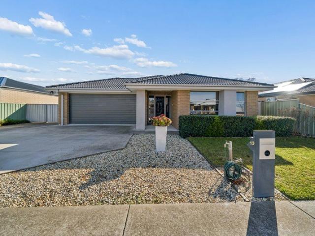 Spacious Family Living with Solar, Side Access & Alfresco Appeal