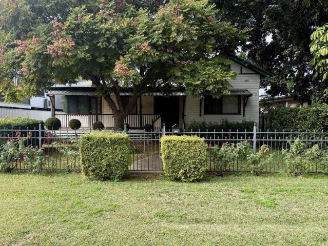 Spacious Family Living with Self Contained Granny Flat