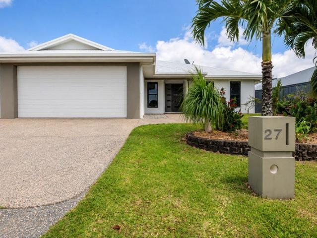 Spacious Family Living with Shed, Solar & Multiple Living Areas