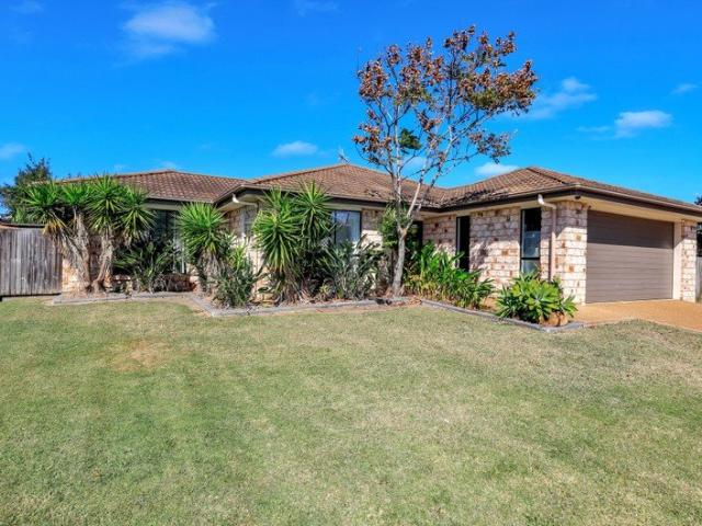 Spacious Family Living With Shed Space & Side Access