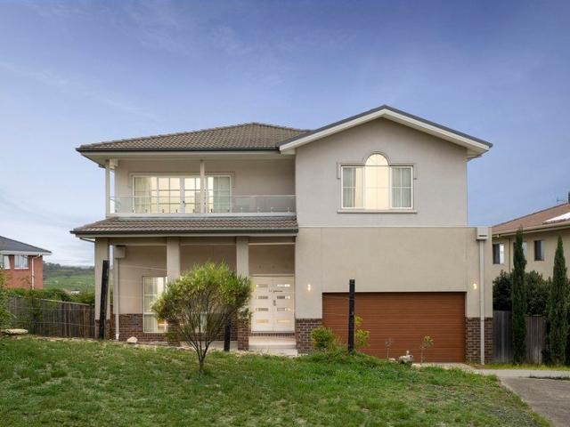 Spacious Family Living with Spectacular Hillside Views Across Sunbury