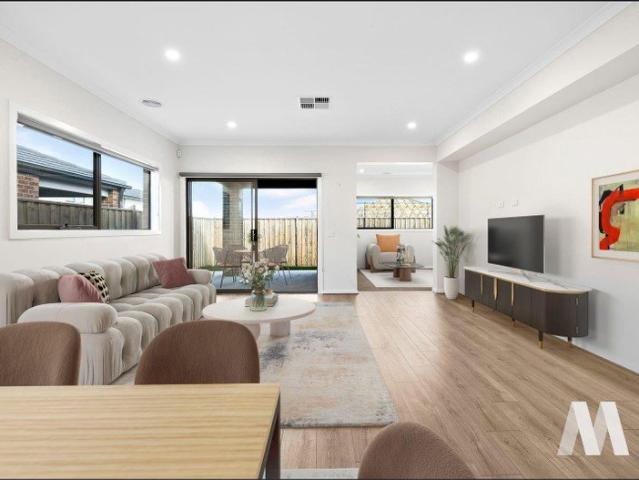 Spacious Family Living with Study Nook Available Now!